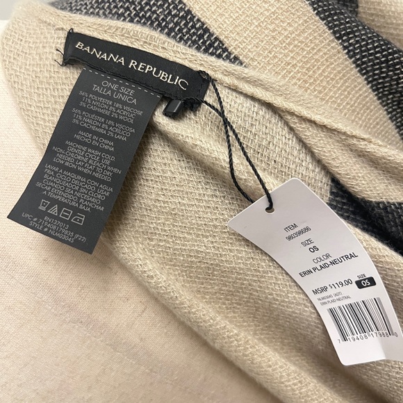 NWT Banana Republic Cashmere Blend Shawl - Picture 4 of 5